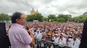 Gustavo Petro - primeiro presidente de esqueda eleitoeleito