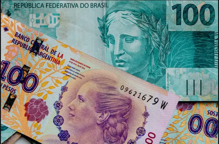 SUR, moeda comum entre Brasil e Argentina não significa o fim do Real